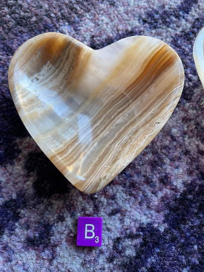 Amber Onyx Heart Dish